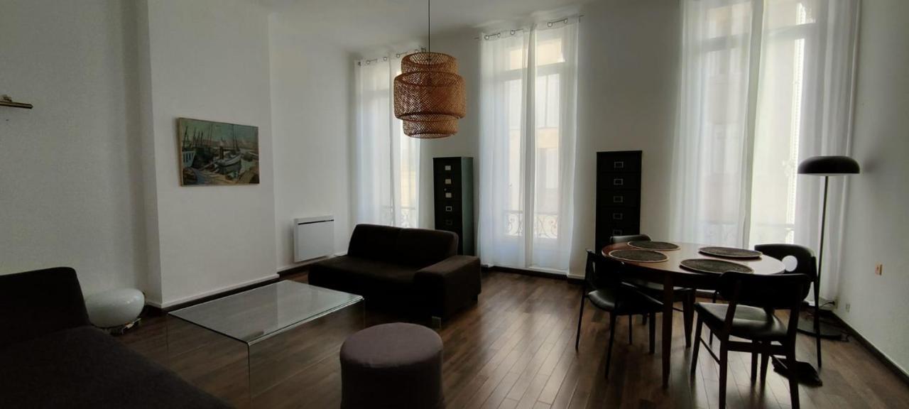 Grand Appartement Centre Ville マルセイユ エクステリア 写真